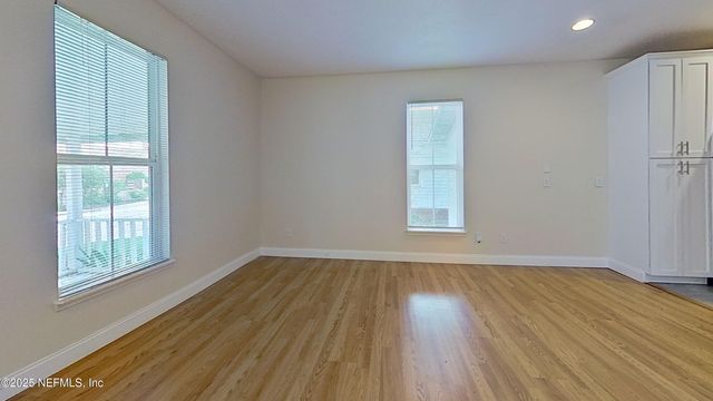1844 THACKER Avenue, Jacksonville, FL 32207
