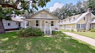 1844 THACKER Avenue, Jacksonville, FL 32207