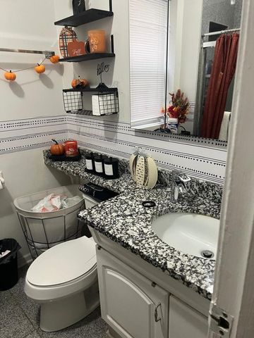 6155 S WHIPPLE Avenue, Chicago, IL 60629