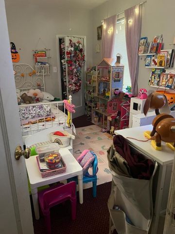 6155 S WHIPPLE Avenue, Chicago, IL 60629