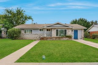 7306 Westshire Dr, San Antonio, TX 78227