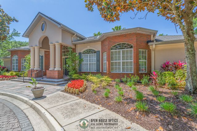 13810 SUTTON PARK Drive 828, Jacksonville, FL 32224