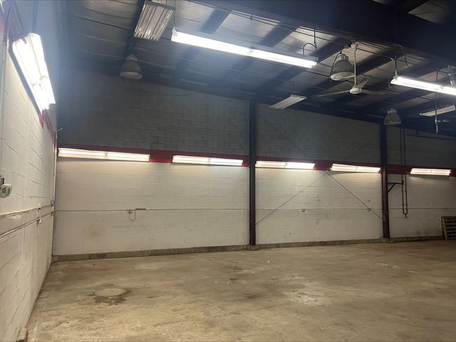 370 E Prairie Street 10, Crystal Lake, IL 60014