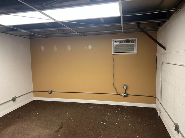 370 E Prairie Street 10, Crystal Lake, IL 60014