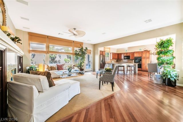 3327 Mist Court, Las Vegas, NV 89135