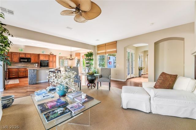 3327 Mist Court, Las Vegas, NV 89135