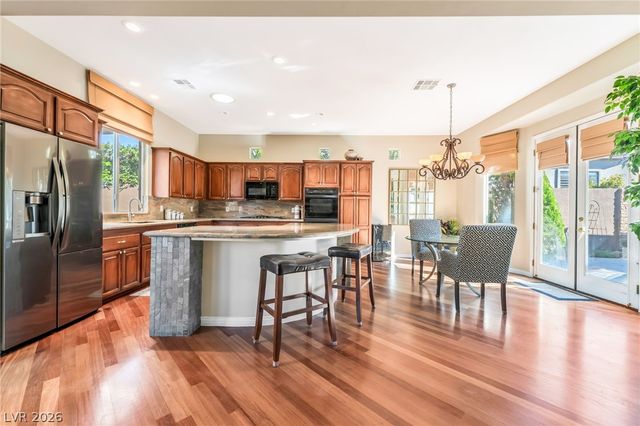 3327 Mist Court, Las Vegas, NV 89135