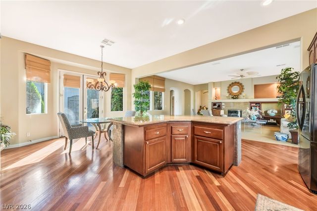 3327 Mist Court, Las Vegas, NV 89135