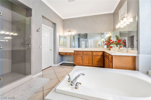 3327 Mist Court, Las Vegas, NV 89135