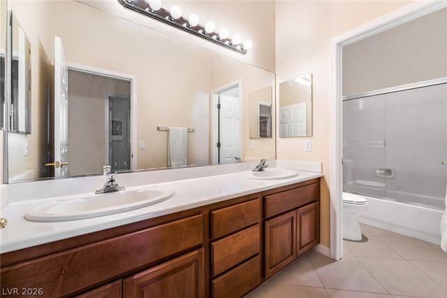 3327 Mist Court, Las Vegas, NV 89135