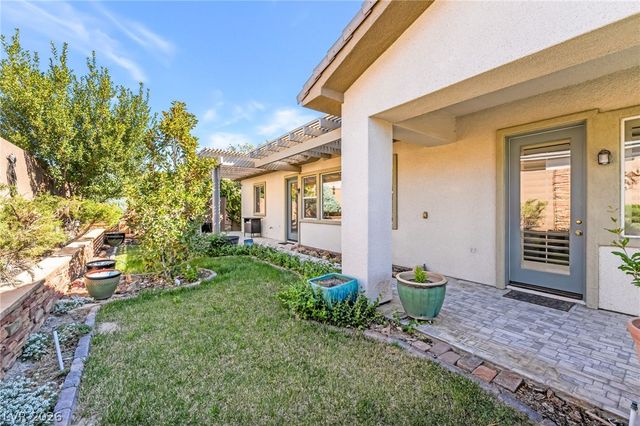 3327 Mist Court, Las Vegas, NV 89135