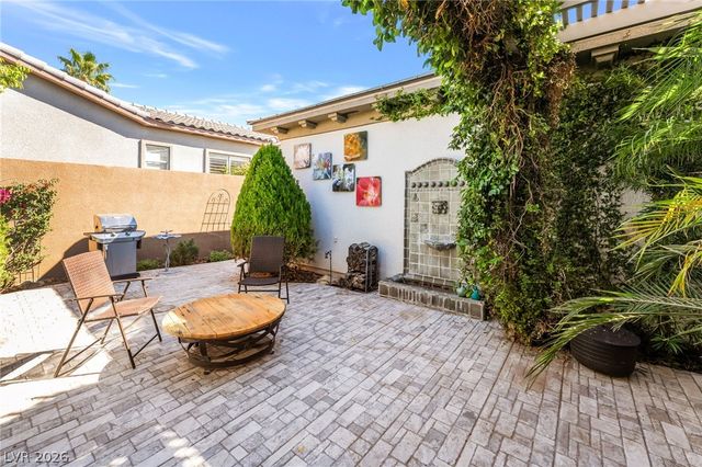 3327 Mist Court, Las Vegas, NV 89135