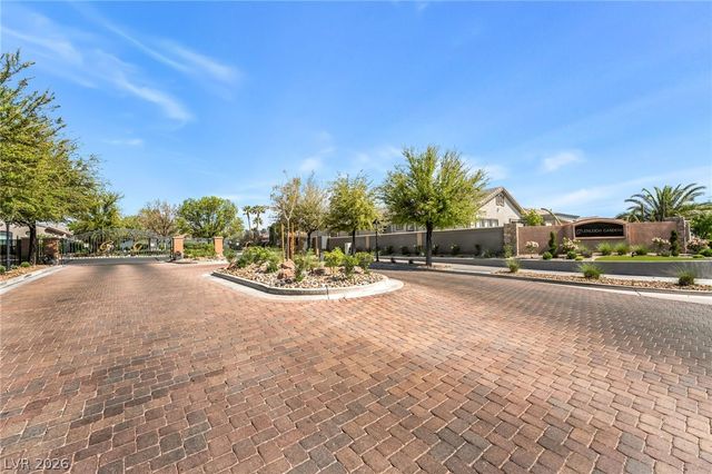 3327 Mist Court, Las Vegas, NV 89135