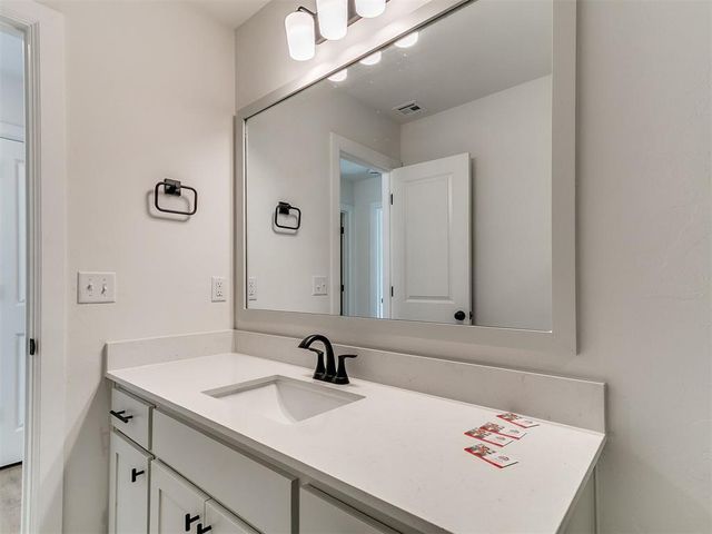 13808 Klinsman Road, Piedmont, OK 73078