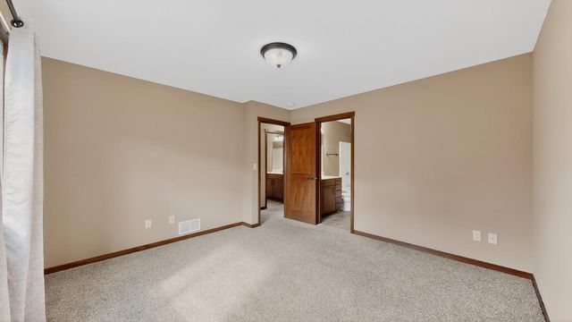 6775 Gaillardia Drive NW, Rochester, MN 55901