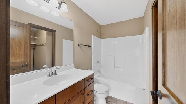 6775 Gaillardia Drive NW, Rochester, MN 55901