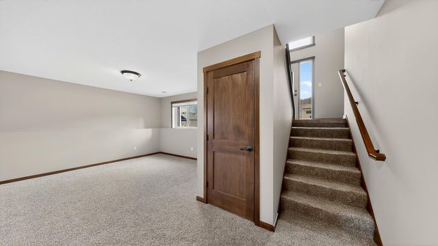 6775 Gaillardia Drive NW, Rochester, MN 55901