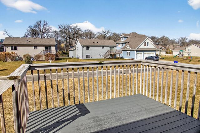 6775 Gaillardia Drive NW, Rochester, MN 55901