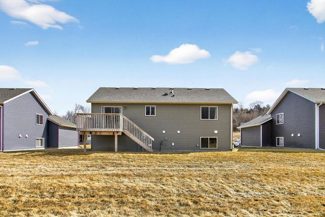 6775 Gaillardia Drive NW, Rochester, MN 55901