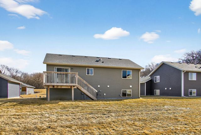 6775 Gaillardia Drive NW, Rochester, MN 55901