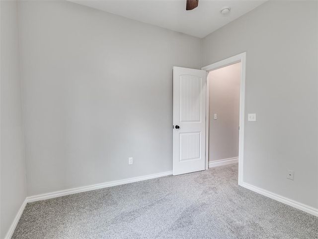 308 Madison Place Drive, Moore, OK 73160