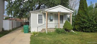22751 Piper Avenue, Eastpointe, MI 48021