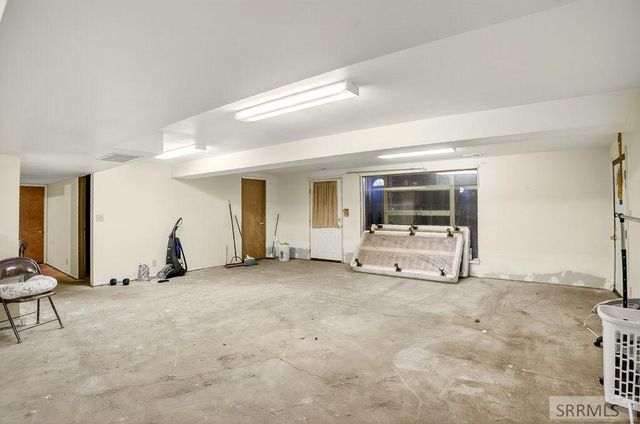 1381 E Airport Road, Blackfoot, ID 83221