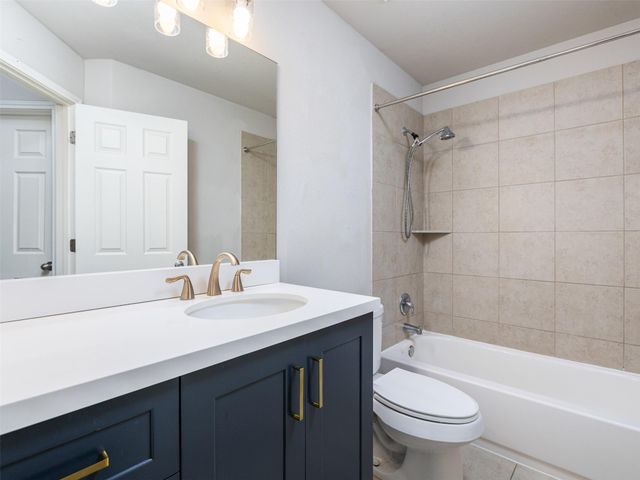 1205 Clearwing CIR, Georgetown, TX 78626