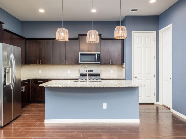 1205 Clearwing CIR, Georgetown, TX 78626