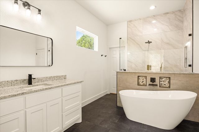 380 Schooner Way, Bluff Dale, TX 76433