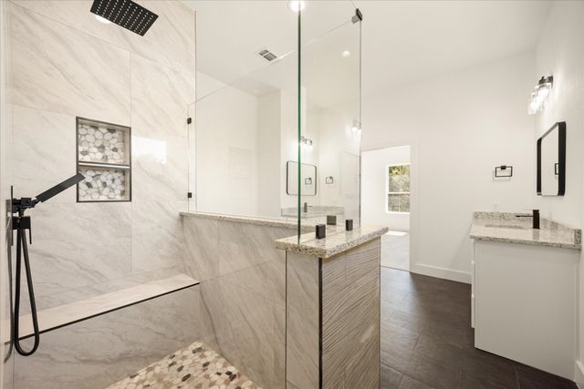 380 Schooner Way, Bluff Dale, TX 76433