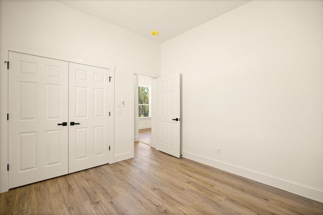 380 Schooner Way, Bluff Dale, TX 76433