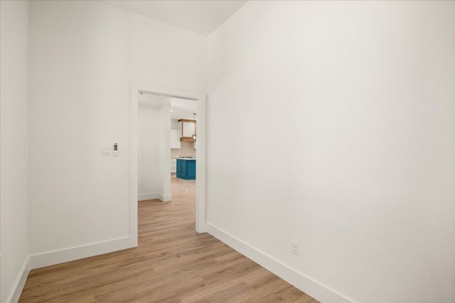 380 Schooner Way, Bluff Dale, TX 76433