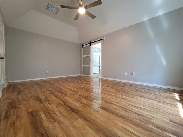 8011 Aspen Court, Baytown, TX 77523