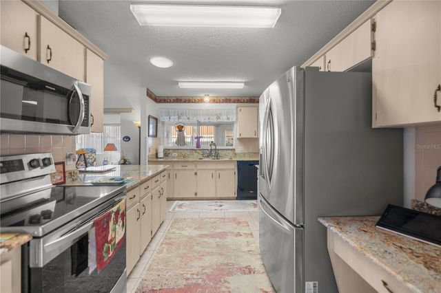 8612 SW 61ST COURT, Ocala, FL 34476