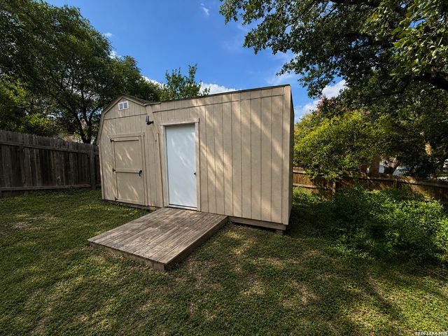 1402 Kingsbridge, San Antonio, TX 78253