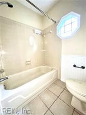 1932 Grey Friars CHSE, Virginia Beach, VA 23456