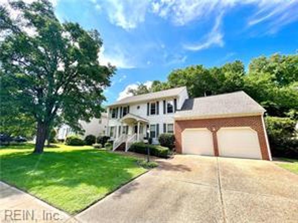 1932 Grey Friars CHSE, Virginia Beach, VA 23456