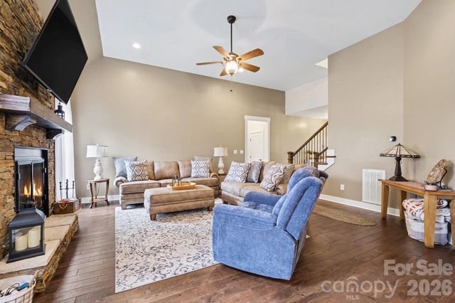 1520 Bennington Drive NW, Concord, NC 28027