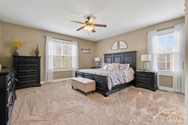 1520 Bennington Drive NW, Concord, NC 28027