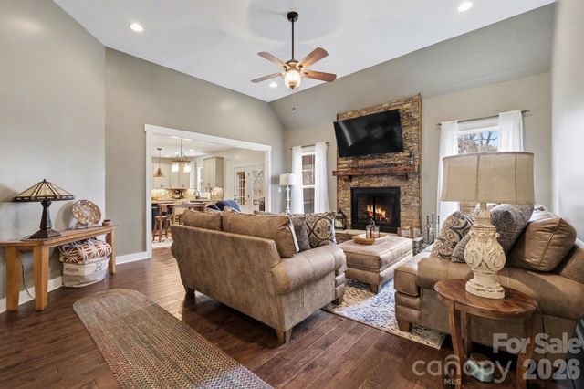 1520 Bennington Drive NW, Concord, NC 28027