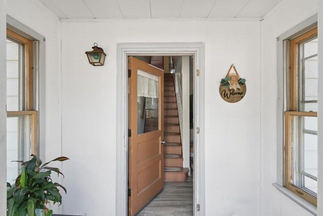 401 Columbia Avenue, Deforest, WI 53532