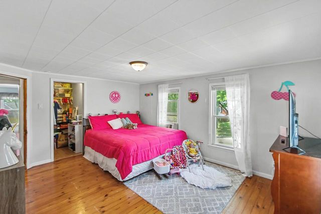 401 Columbia Avenue, Deforest, WI 53532