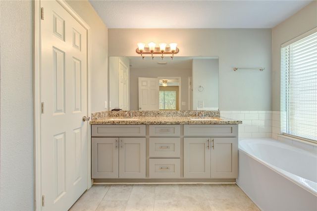 6323 Canyon Rock Way, Katy, TX 77450