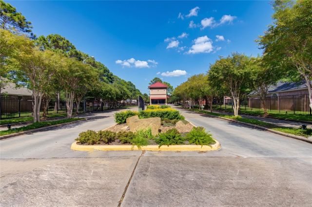6323 Canyon Rock Way, Katy, TX 77450