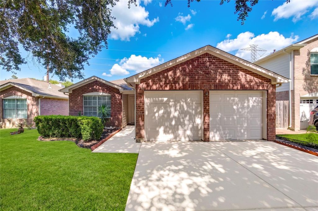 6323 Canyon Rock Way, Katy, TX 77450