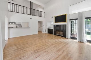 8033 Oakwood Forest Drive, Houston, TX 77040
