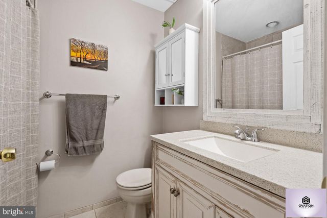 468 STEEPLECHASE CT, Woodbury, NJ 08096