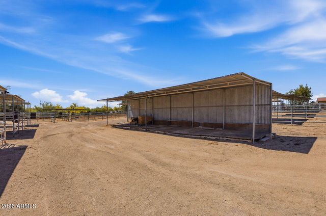 1302 E MADDOCK Road, Phoenix, AZ 85086