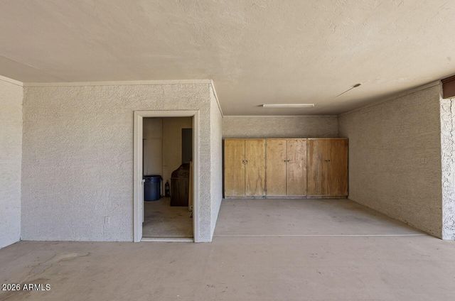 1302 E MADDOCK Road, Phoenix, AZ 85086